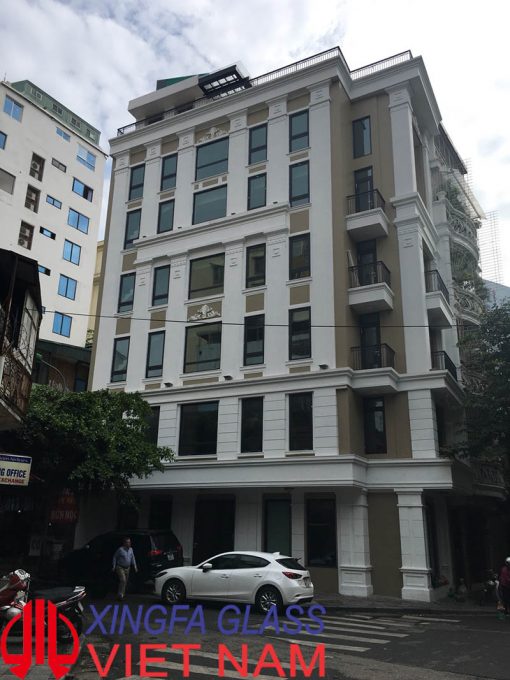 Khách sạn cao cấp tại số 10 Bảo Khánh Hà Nội sử dụng cửa nhôm XINGFA nhập khẩu
