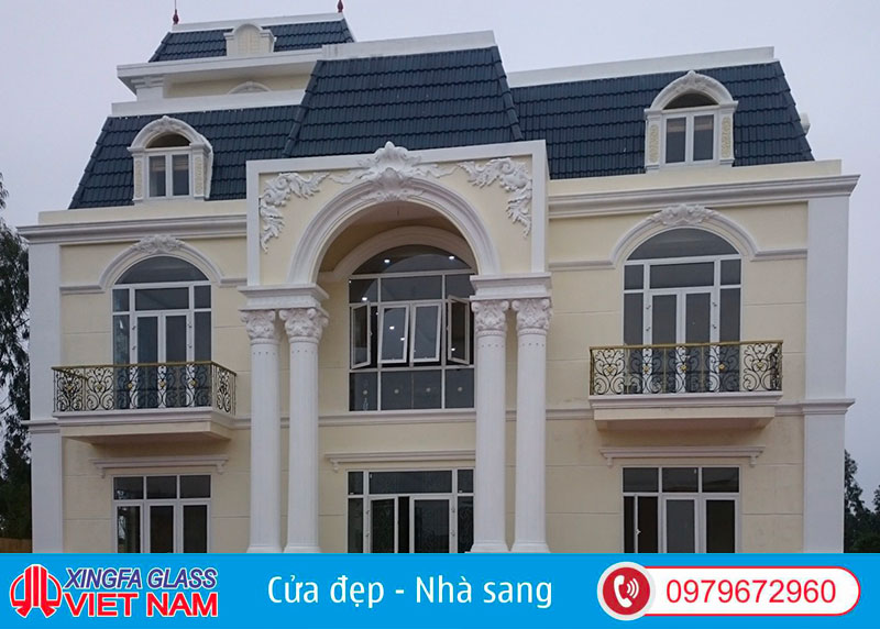 Biệt Thự Tại Thái Bình Sử Dụng Cửa Nhôm Xingfa Màu Trắng Sứ