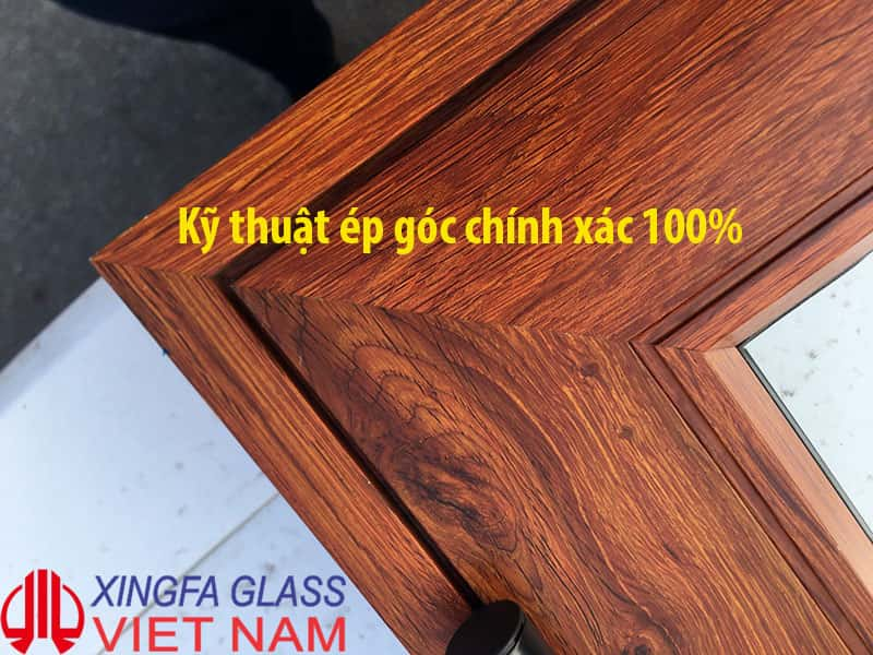 Chất lượng cửa nhôm Xingfa ép góc đạt chuẩn 100% bằng máy cắt tự động CNC kết hợp với công nghệ ép 3 Dao