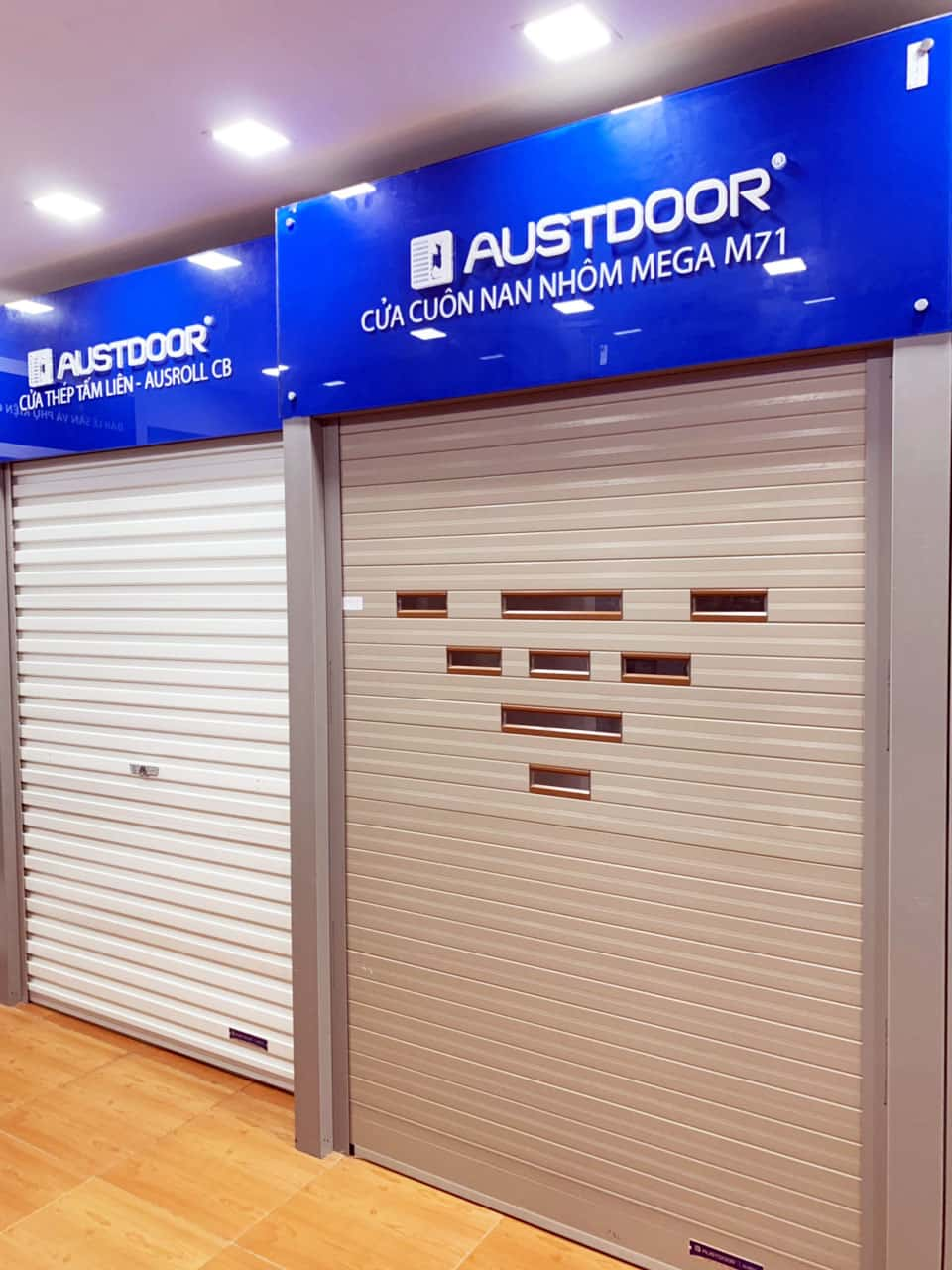 Cửa cuốn austdoor M70 tại showroom bách việt